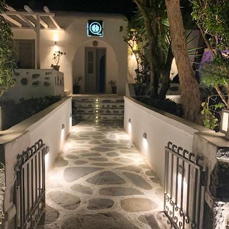 Eleven Rooms Mykonos Town ภายนอก รูปภาพ
