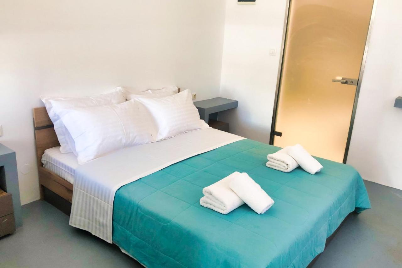 Eleven Rooms Mykonos Town ภายนอก รูปภาพ